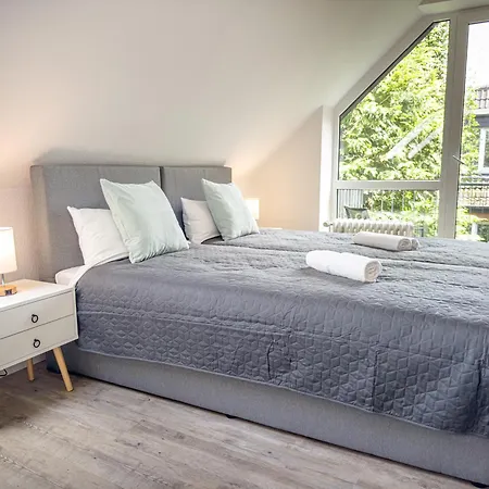 Immostay S#9 - Balkon Und Parkplatz, Naehe Mercedes Benz, Wifi, 4k Streaming * Bremen